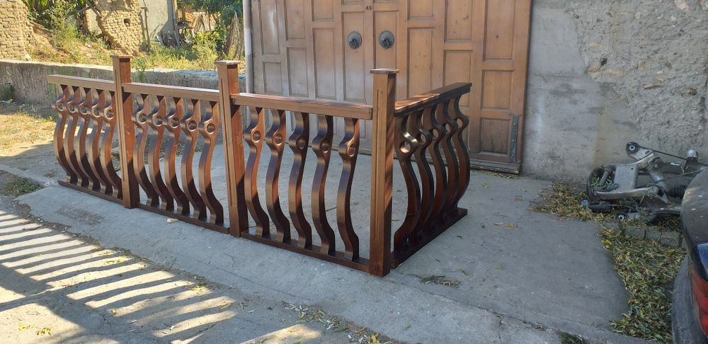 Дървен парапет по размер