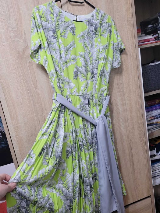 Rochie midi de vara