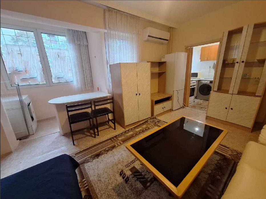 Продава се Едностаен апартамент в Пловдив, Тракия - 36 кв.м за 1917 €/кв.м - Снимка #1