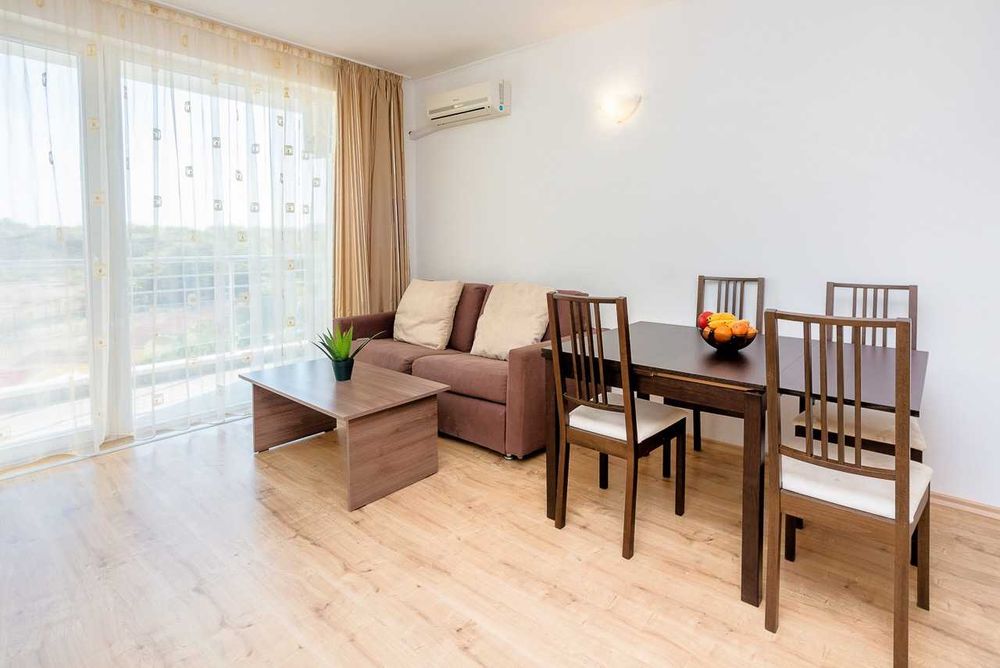 Дава се под наем Двустаен апартамент в Несебър - 60 кв.м за 900 € - Снимка #4