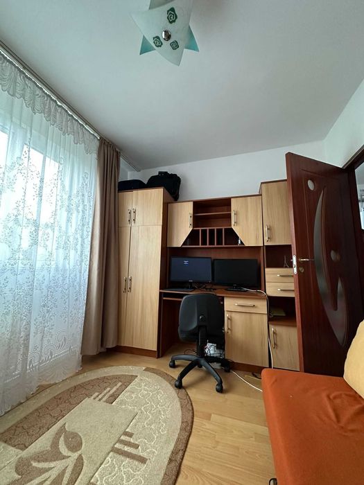 Apartament 2 camere decomandat – Târgu Jiu, Str. Mioriței nr. 11