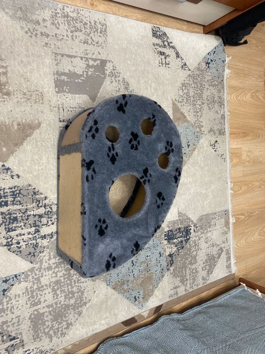 Домик для кошки.