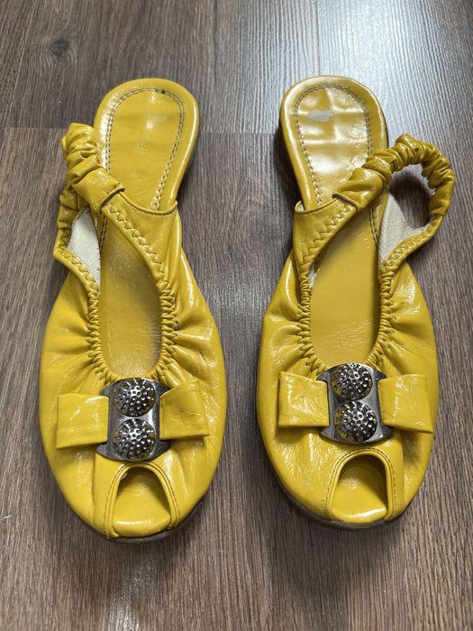 Продаю обувь 39,40р