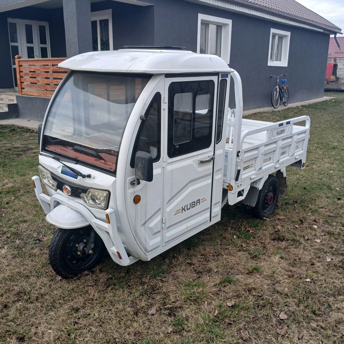 Vand triciclu electric