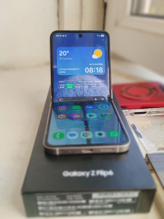 Samsung Galaxy Z Flip 6 256GB