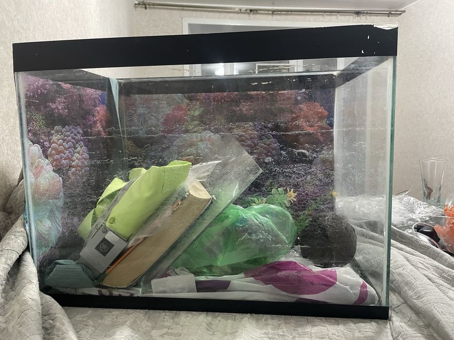 Продам аквариум срочно !!!