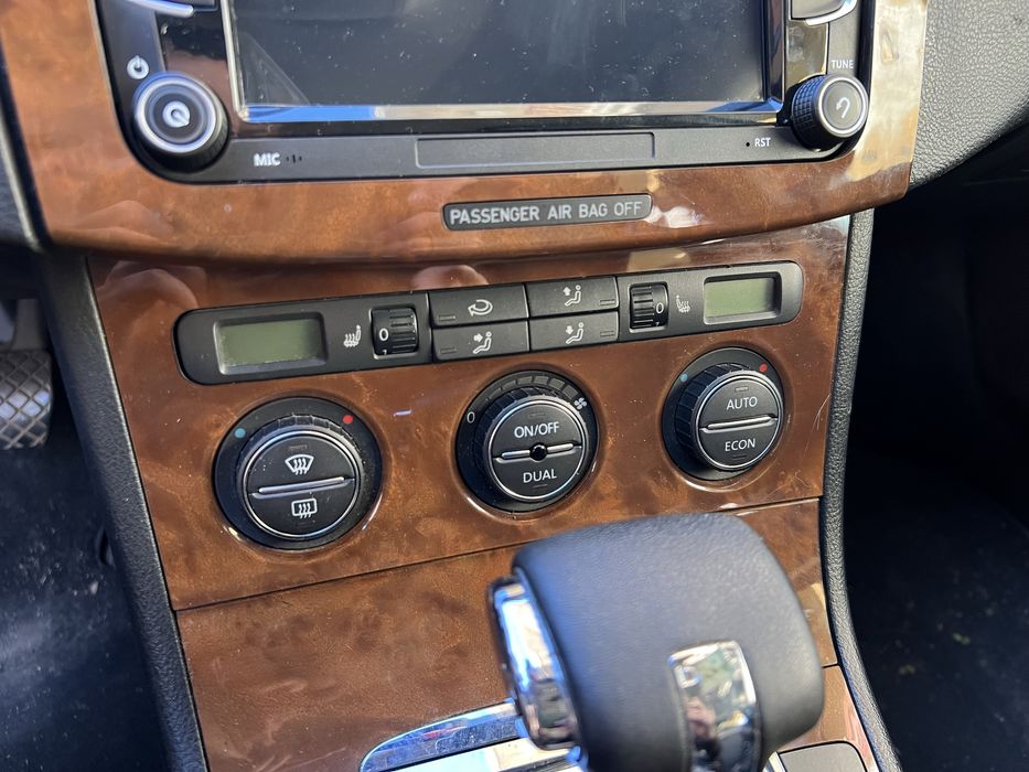 Махагонови лайсни за VW Passat B6 пълен комплект пасат Б6