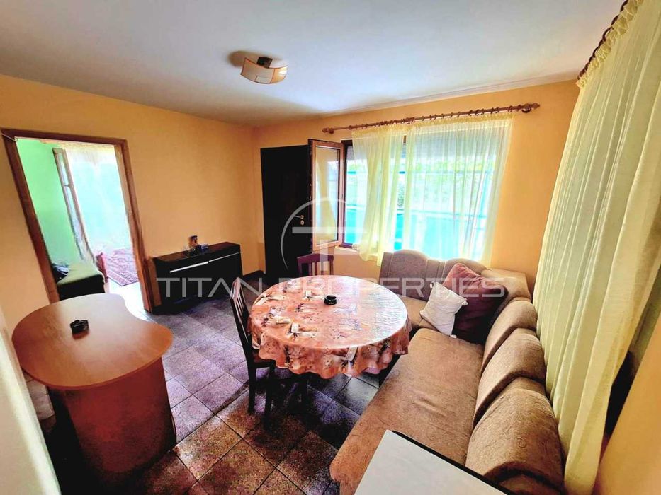 Продава се Къща в с. Граф Игнатиево, Област Пловдив - 110 кв.м за 1910 €/кв.м - Снимка #1