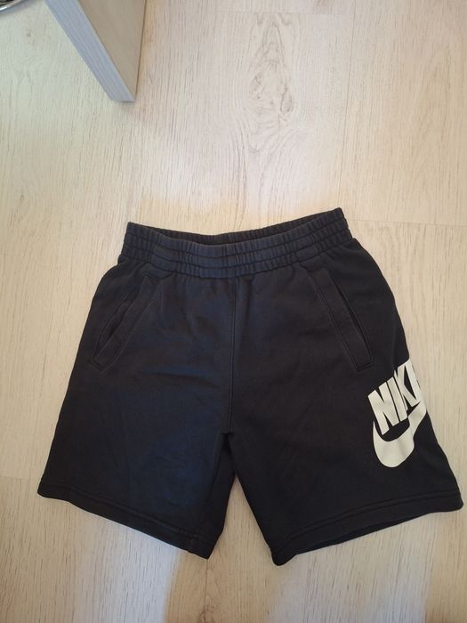 Nike къси панталони