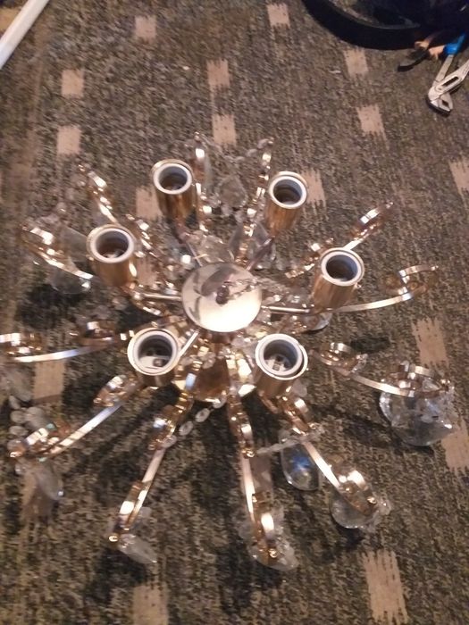 Люстры в хорошем состоянии