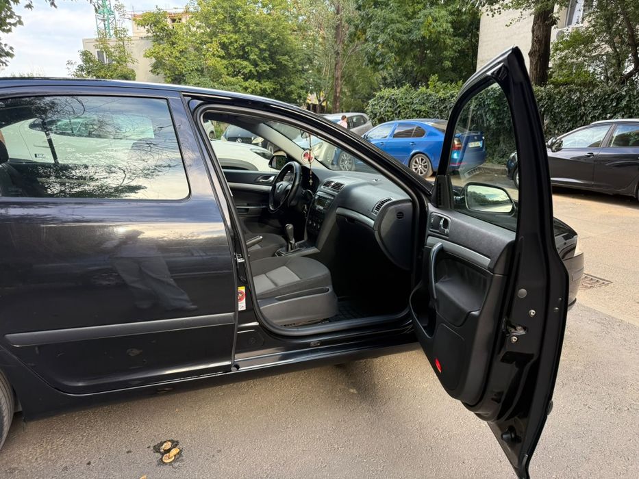 SKODA Octavia 2008 — imagine 4