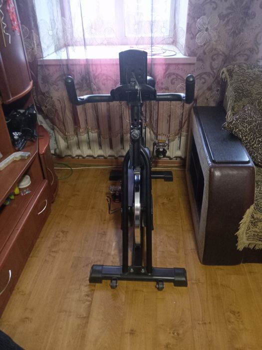 Продам велотренажёр