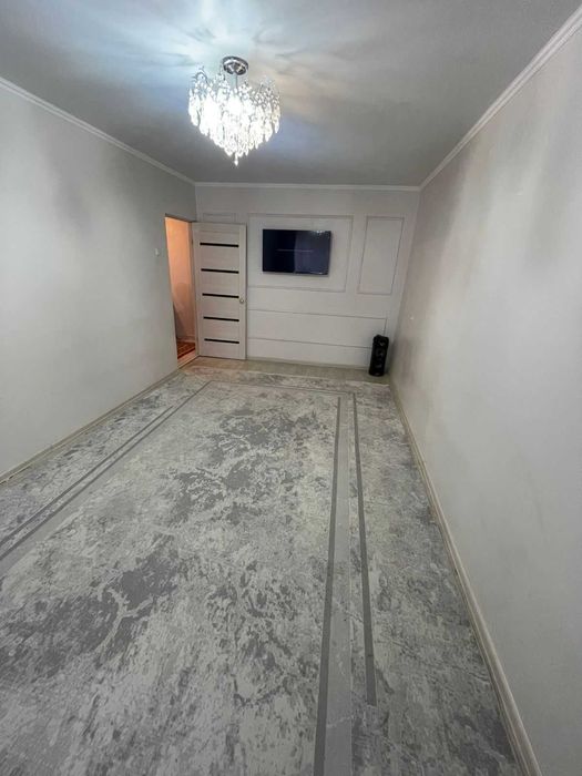 Продам 2 комнатную на Шанхае