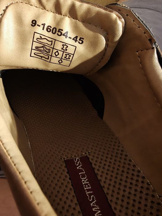 Официални обувки от естествена кожа и нови сандали размер 45