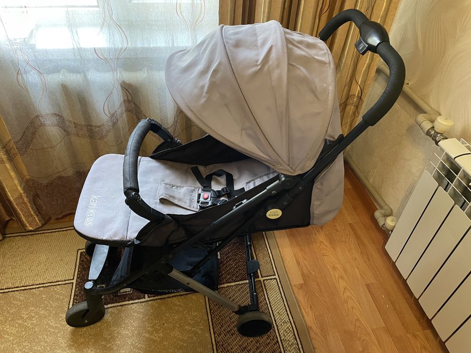 Продаю прогулочную коляску