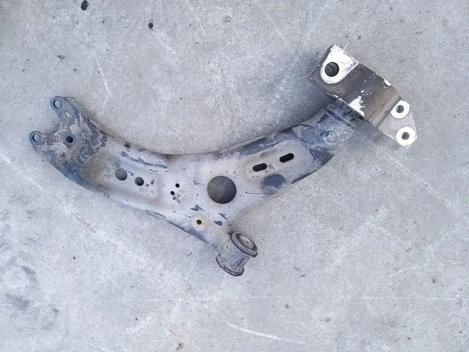 Brat bascula dreapta fata vw golf 5 1k0199232j 1k0407152dc