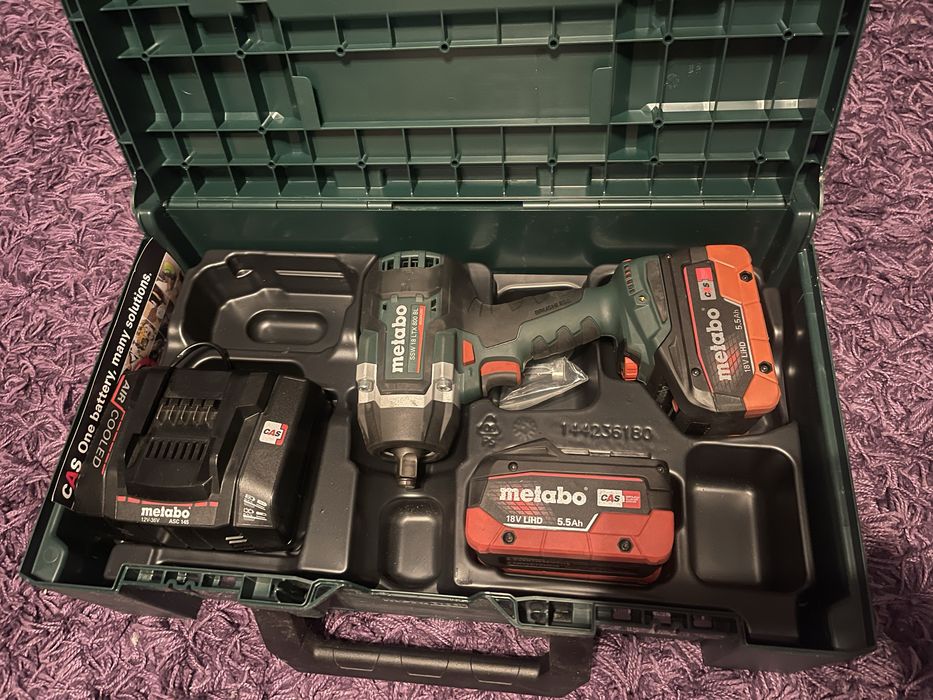 Vând mașină cu impact Metabo SSW 18 LTX 800 BL nouă