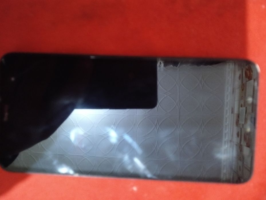 прадается телефон редми 7А