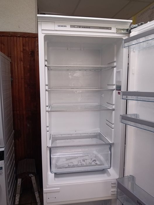 Комбиниран хладилник с фризер за вграждане Сименс Siemens 2 г.Гаранция