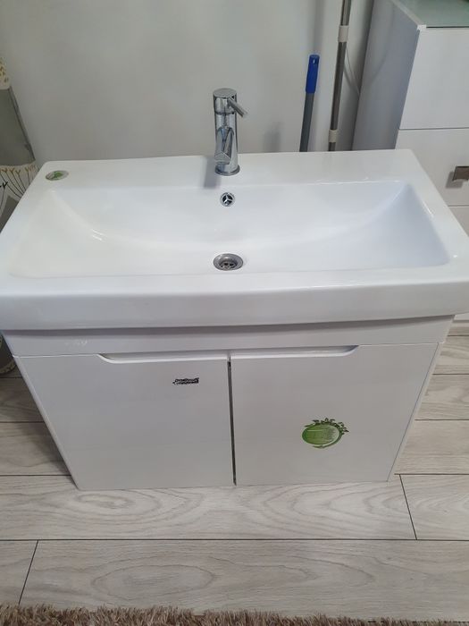 Vând chiuveta baie, NOUĂ