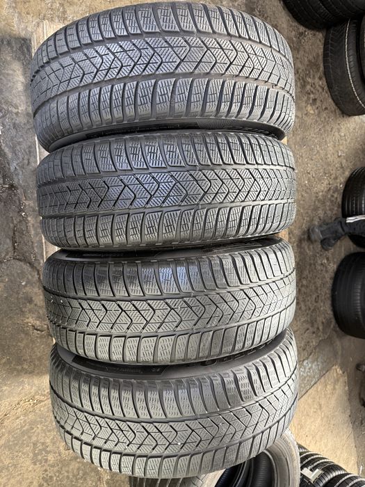 Jante aluminiu Audi A6 cu anvelope iarna Pirelli 225/60 R17