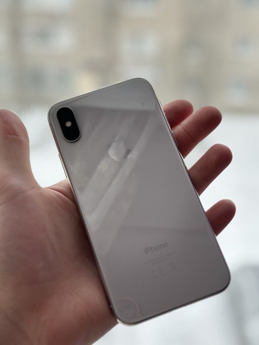 В продаже айфон 10