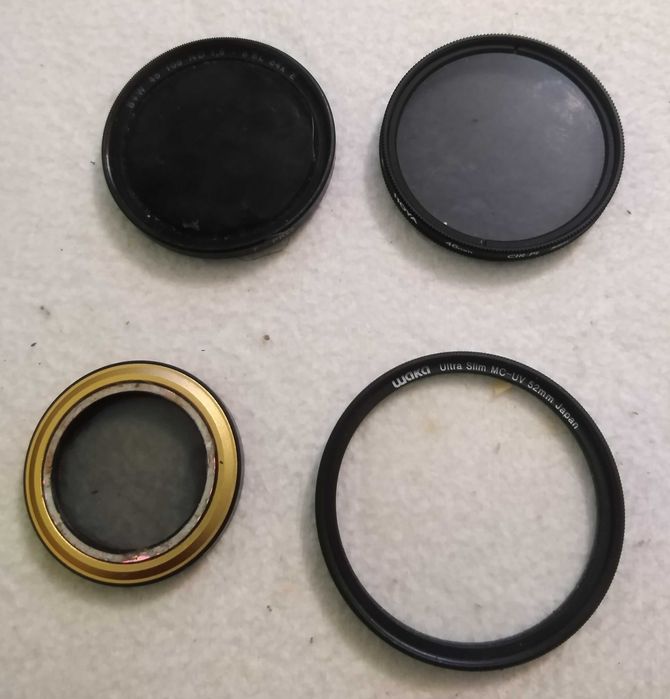 Accesorii foto-video -inele, parasolare, filtre, lentile