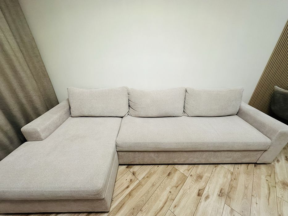 Угловой диван 3м в отличном состоянии