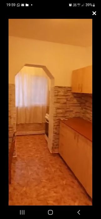 Dau in chirie apartament 2 camere mari 52 mp cu intrari separate