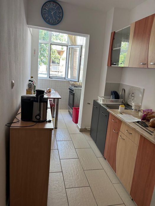 Inchiriez apartament cu o camera