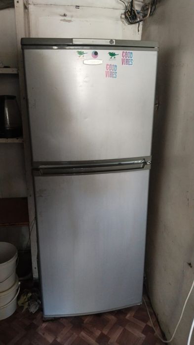 Продам холодильник