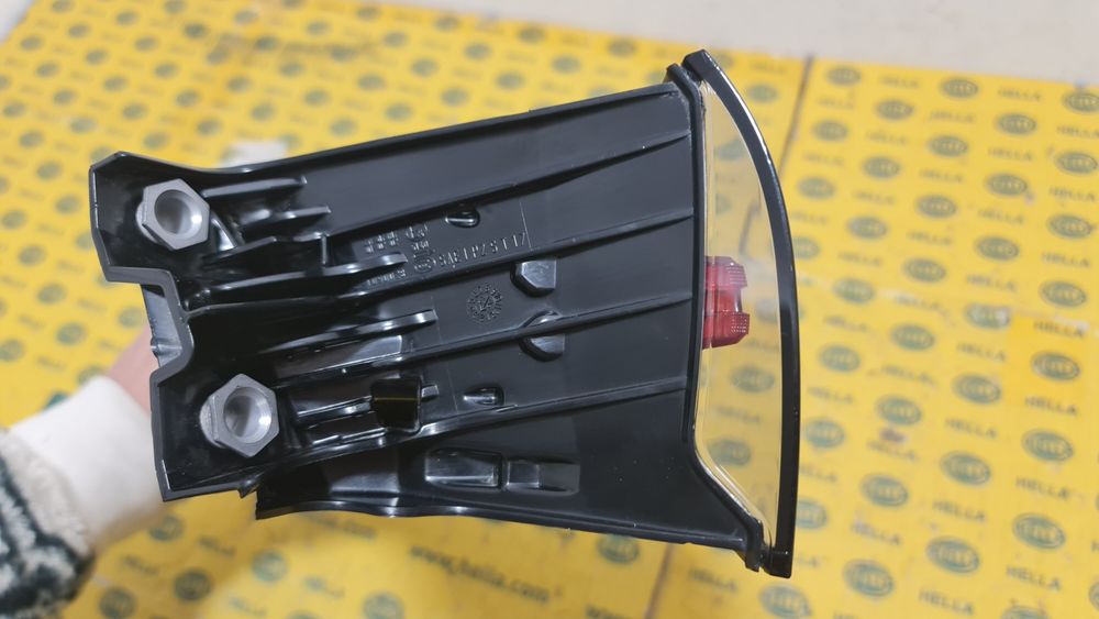 Lampa tripla stop led Porsche Cayenne 3 9y 9y0 9Y0945096M