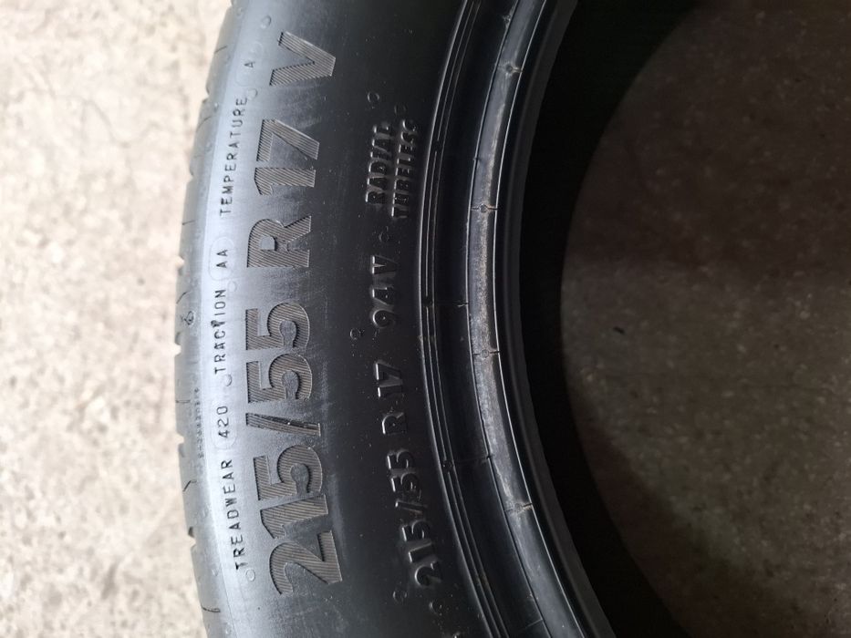 4 Летни гуми Континентал 215/55/17 ДОТ23 7мм