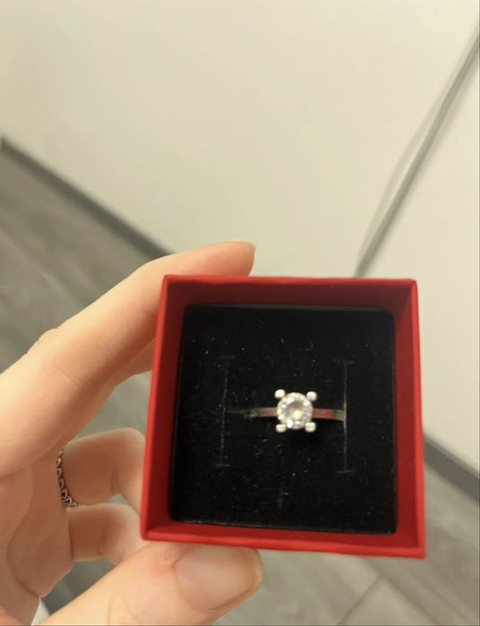 Inel ARLETA in stare impecabilă