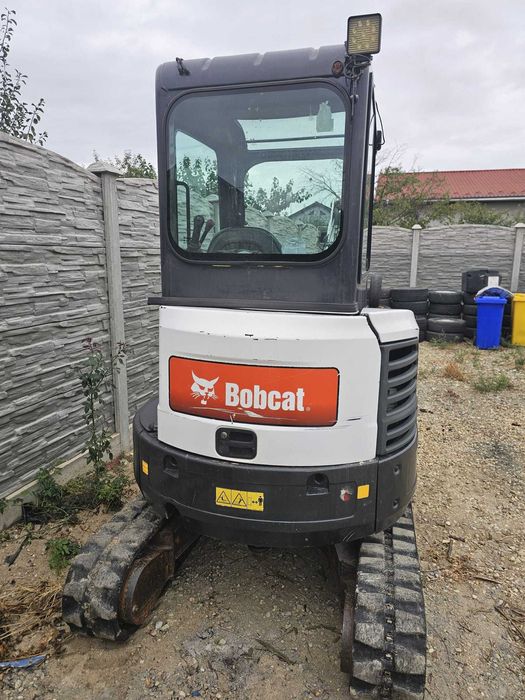 Vand excavator Bobcat E25 in Stare Exceptionala