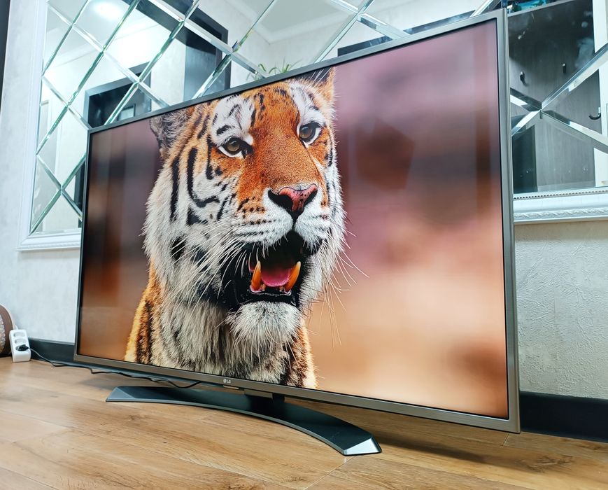 ТЕЛЕВИЗОР Смарт 125см LG 4k с документами.
