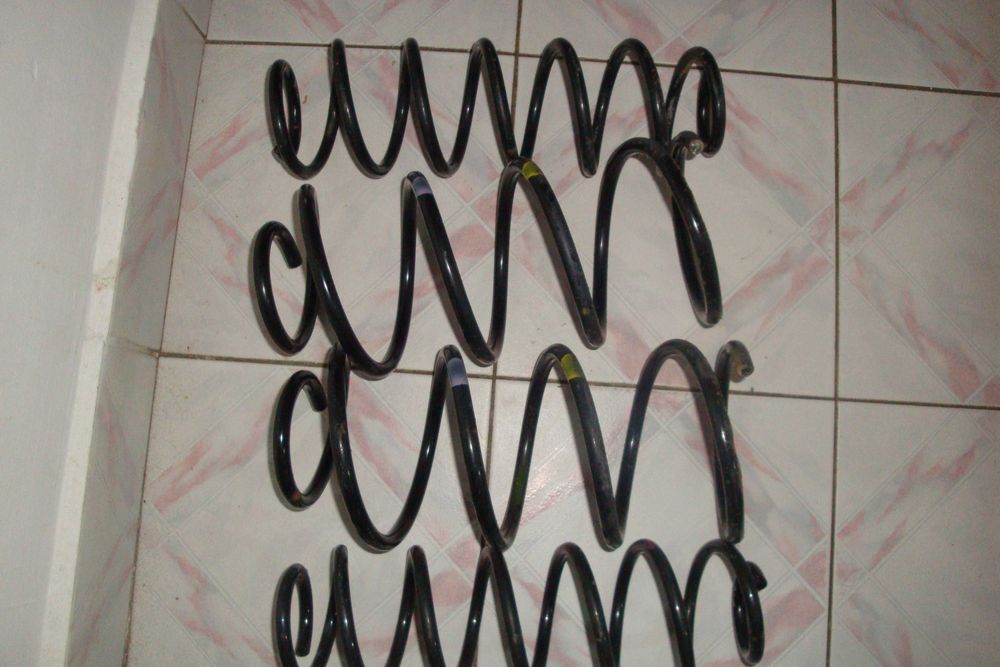 suspensie arc original arcuri mazda 3