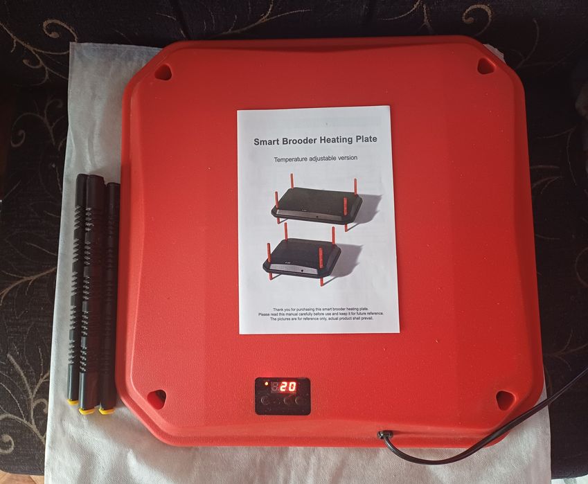 Отоплителна плоча за пилета
