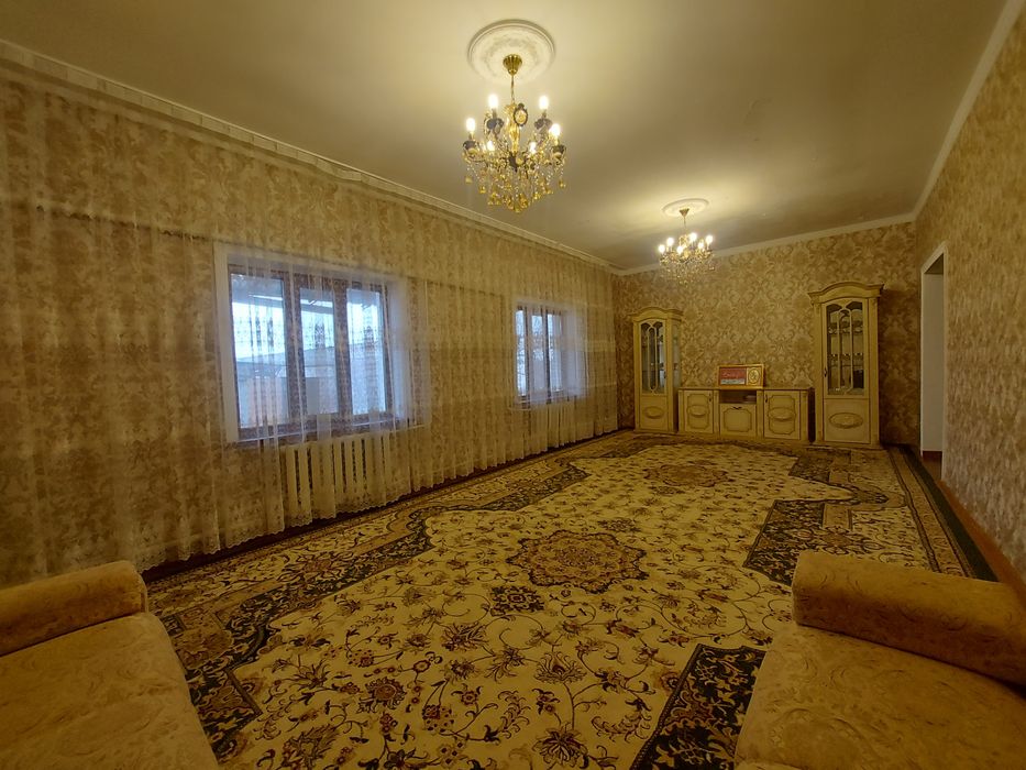 Ховли стоилади. Угловой дом в Йик - Ота. Вдоль дороги.Читайте описание