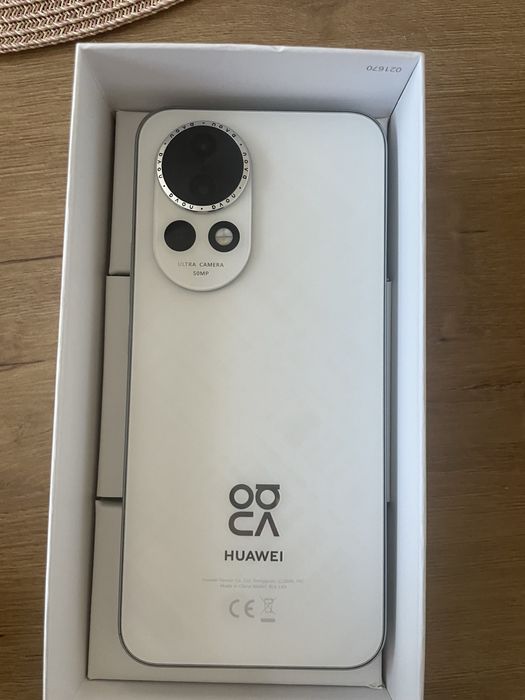 Telefon Huawei nova 13