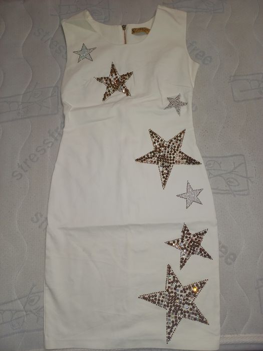 Официална бяла рокля за повод