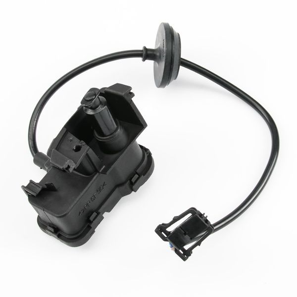 Машинка за заключване отваряне капачка на резервоара на VW Golf 7 VII