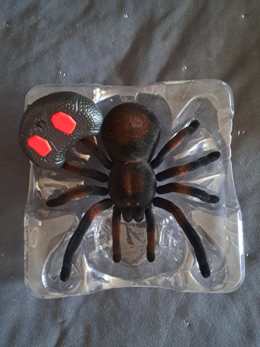 Продам паука ,ходит.