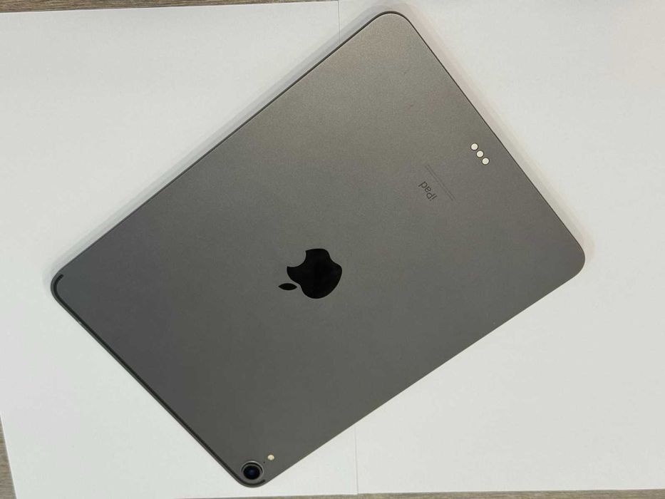 iPad Pro 11” 1st Gen – 64GB