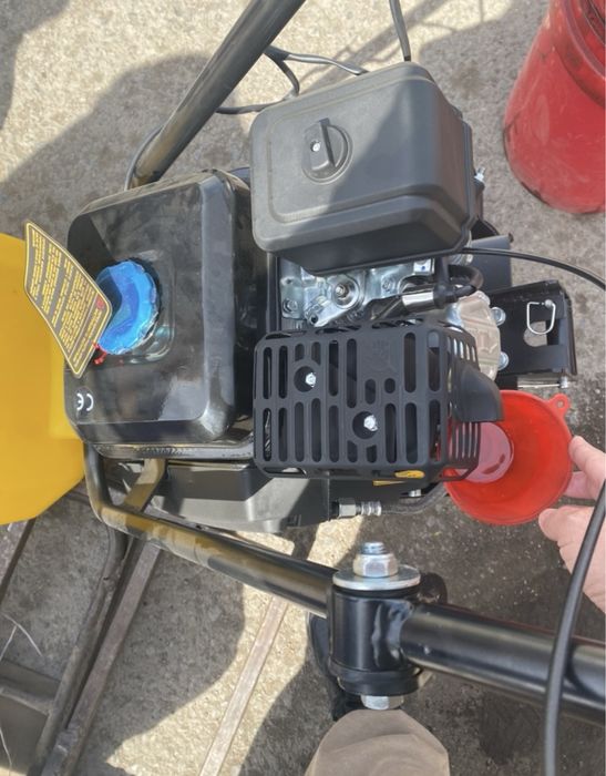 Продаю трамбовку новую