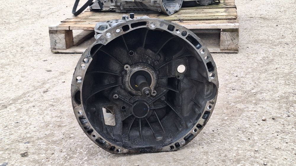 Скоростна кутия за Мерцедес Спринтер w906 om651