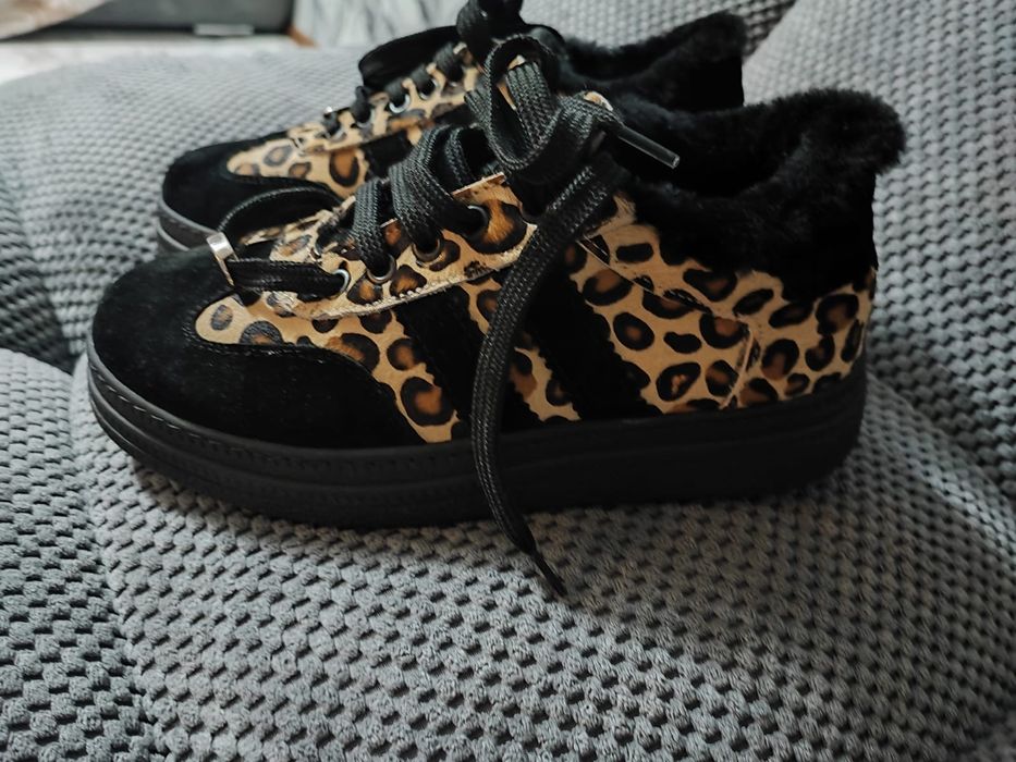 Продам зима кеды