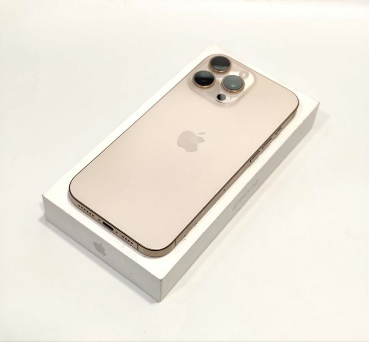 iPhone 16 Pro Max / 100% Baterie / 190 Cicluri Baterie / 256 GB