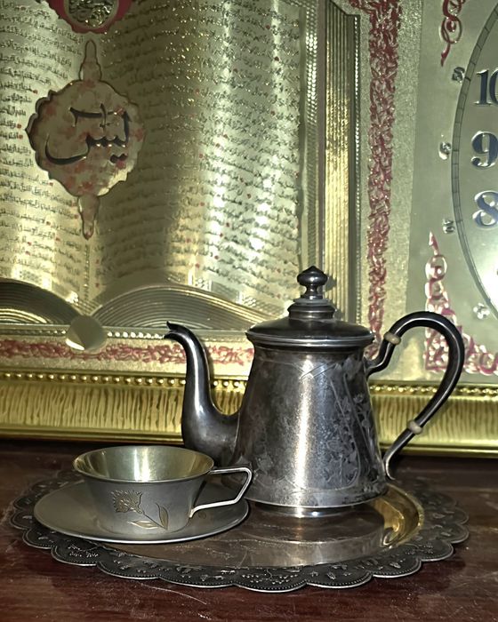 Царские Чайник и Молочник. Серебро 84 пробы. По Цене за 1 грамм