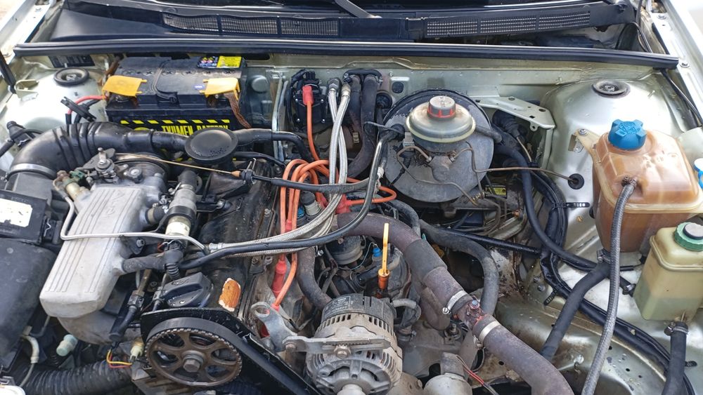 Продам срочно ауди Б4 1992